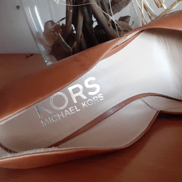 Michael Kors Open toe leather wedge 10 - Picture 4 of 7